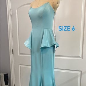 Prom or special occasions. Never worn.